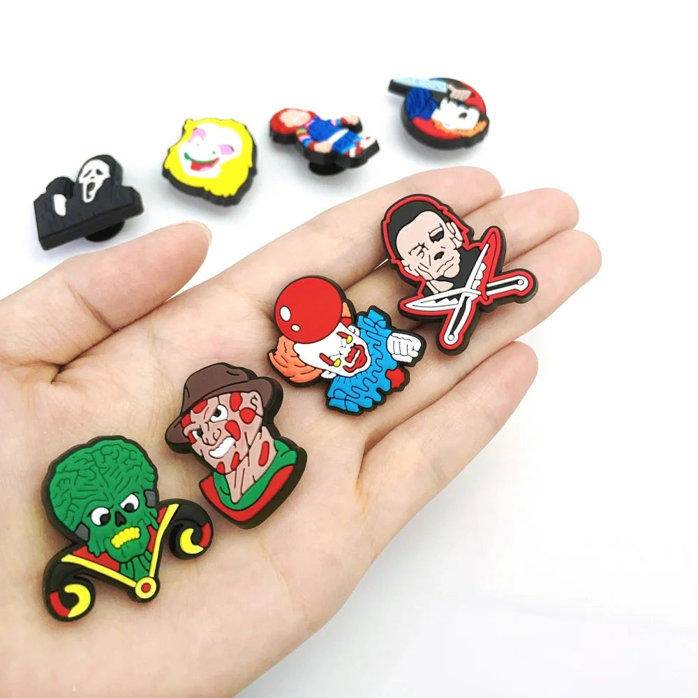 32-Piece Halloween Horror Shoe Charms – Scary Movie Inspired Charms, Spooky Shoe Accessories, Halloween Charms, Horror Fan Gift
